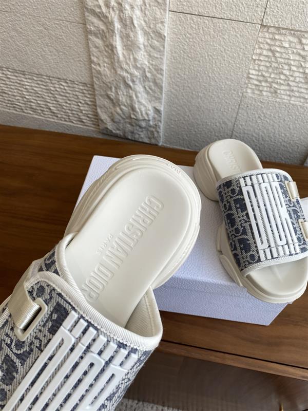 20251128184323329 280